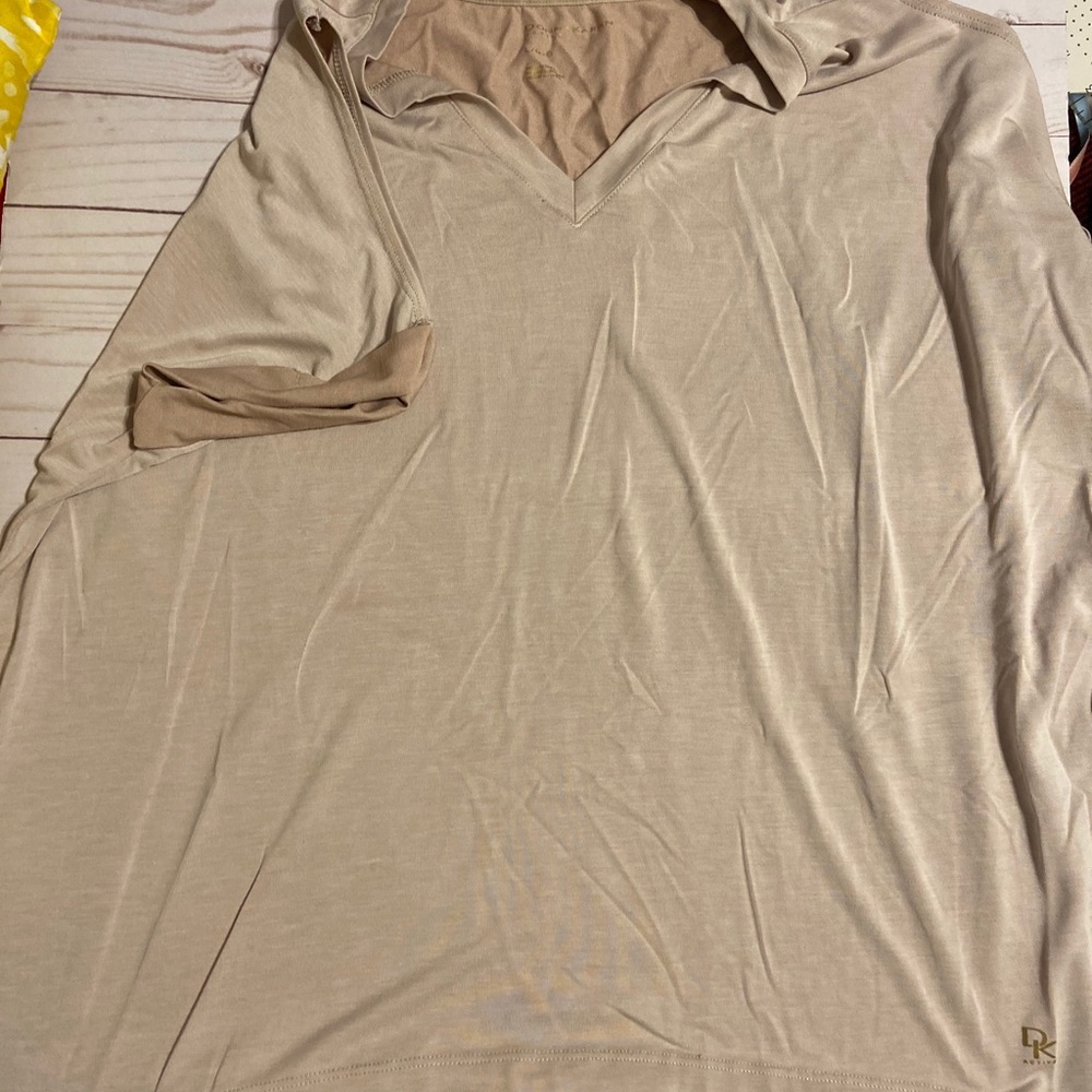 Donna Karan lightweight active blouse